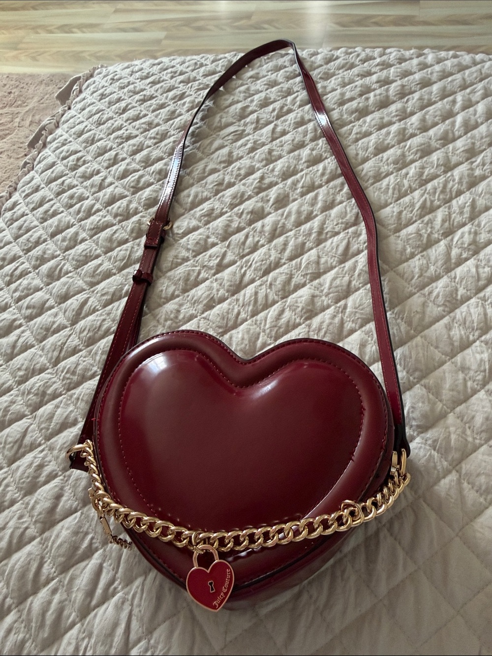 Juicy Couture Heart-Shaped Crossbody Bag in Burgundy with Gold Chain